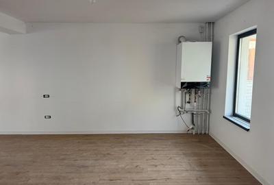 CASA MODERNA SI BINE CONSTRUITA CU CRAMA SI TEREN GENEROS - 8