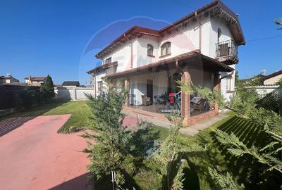Casă cu 4 camere cu Teren 328 Mp în Golești - 12