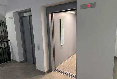 Apartament cu 3 camere decomandat în UTA