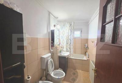 Apartament 3 camere, 74 mp, zona Micro 5 - 2