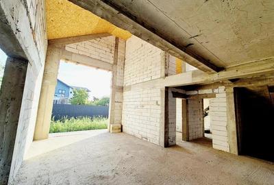 Vila de vanzare cu priveliste frumoasa - 3