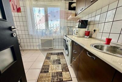 Vanzare apartament 3 camere zona Crangasi - 8