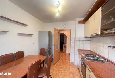 Apartament cu 3 camere în Decebal - 15