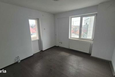 Apartament cu 4 camere în Brazda lui Novac - 5