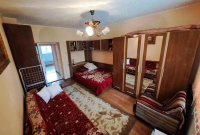 Apartament 3 camere decomandat + garaj aproape de Vama Giurgiu Apartament 3 camere decomandat + garaj aproape de Vama Giurgiu - 2