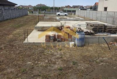 Casă cu 4 camere cu Canalizare în Vladimirescu - 11