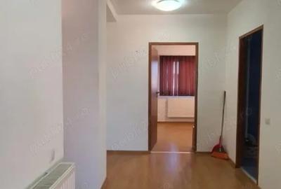 Inchiriez apartament cu 3 camere la 1,3 km de centrul Sibiului. - 10
