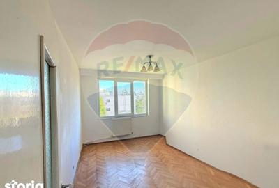 Apartament cu 3 camere decomandat în Cornișa - 1