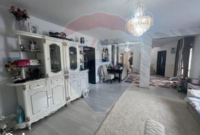 Casă cu 3 camere cu Teren 111 Mp în Central - 7