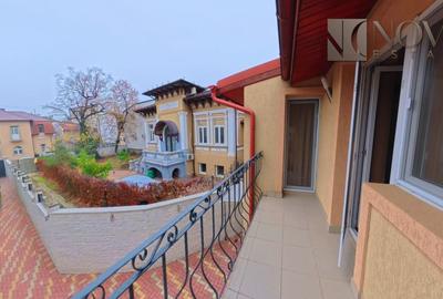 4 Camere |  Vila/Casa | Centrala proprie | Birouri - 1