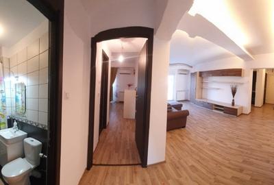 Vanzare apartament 4 camere Bd Libertatii - 12