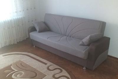 Apartament cu 3 camere semidecomandat în 23 August - 2