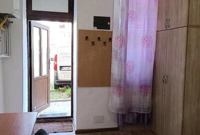 Garsonieră nedecomandată în Central - 3