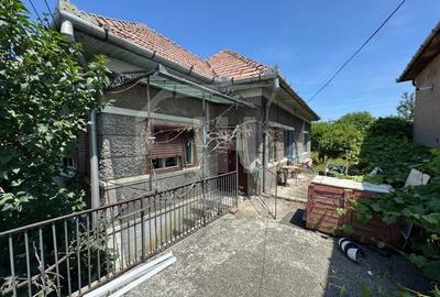 Casă individuală cu 2 camere în Dâmbul Rotund