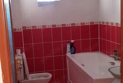 Apartament cu 3 camere decomandat în Central - 2