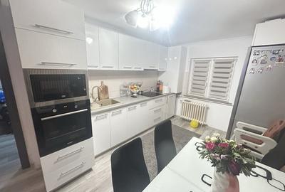 Apartament cu 3 camere decomandat în Mărăști - 3