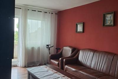 Apartament 4 camere, 90 mp, zona Industriala - 1
