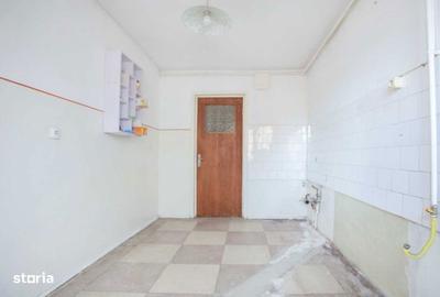 Apartament cu 3 camere decomandat în Central - 2