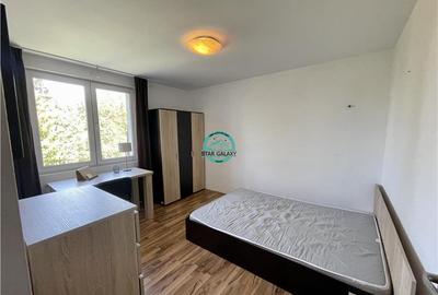 Apartament cu 4 camere decomandat, mobilat în Cornișa - 1