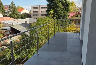 Apartament cu 3 camere decomandat în Drumul Găzarului - 10