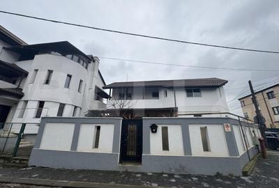 Casa de 6 camere, P+1, 170 mp, zona Cantemir - 1
