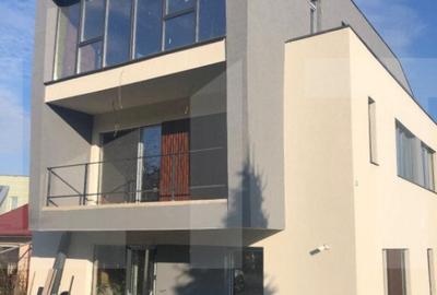 Imobil de birouri, 610 mp - 1