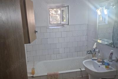 Casă cu 3 camere semidecomandat în Central - 4