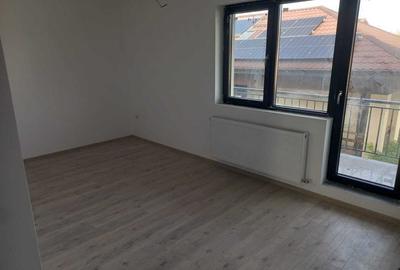 N.Grigorescu 2 camere semidecomandat 46 mp MUTARE RAPIDA N.Grigorescu 2 camere semidecomandat 46 mp MUTARE RAPIDA - 4