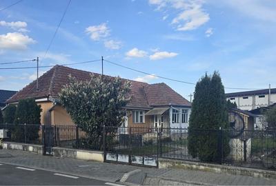 Casă cu 3 camere în Gheja - 4