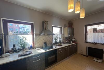 Casa 3 camere zona Ultracentrala - ID : RH-39978-property Casa 3 camere zona Ultracentrala - ID : RH-39978-property - 2