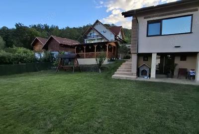 Casă în Central - 4