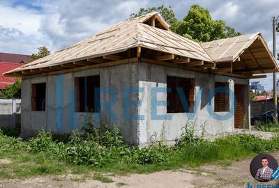 Casa de vanzare, centrala, pe str. Oituz, Bacau - 2