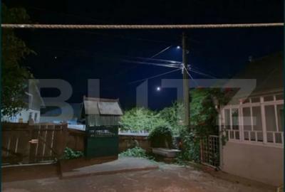 Casă cu 6 camere cu Teren 3000 Mp în Dărmănești - 2