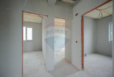 Casă cu 3 camere cu Teren 455 Mp în Cihei - 5