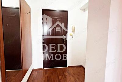 Apartament cu 2 camere de vanzare zona Rogerius, Oradea - 2