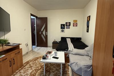 Garsonieră decomandată, mobilată în Dâmbovița - 1