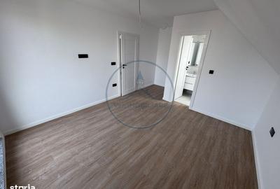 Apartament cu 3 camere în Central - 6