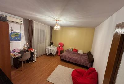 Garsonieră decomandată în Dristor - 3