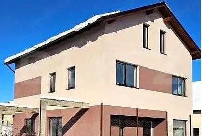 Casă cu 7 camere cu Teren 500 Mp în Sânpetru - 5