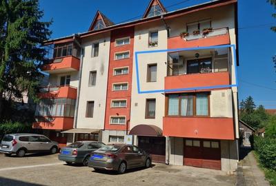 Apartament cu 3 camere decomandat, mobilat în Central - 16