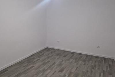 Casă individuală cu 3 camere cu Canalizare în Central - 6