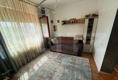 Casă cu 4 camere cu Teren 750 Mp în Central - 2