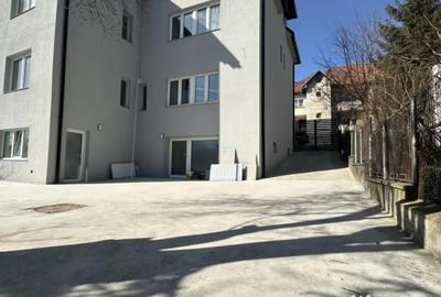 Casă cu 12 camere cu Teren 380 Mp în Orașul Vechi - 9