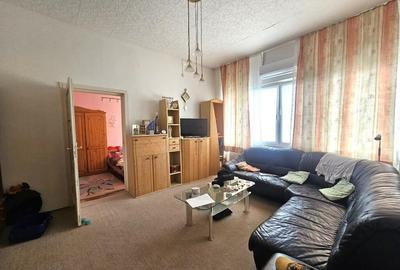 Apartament cu 3 camere semidecomandat în Central - 5