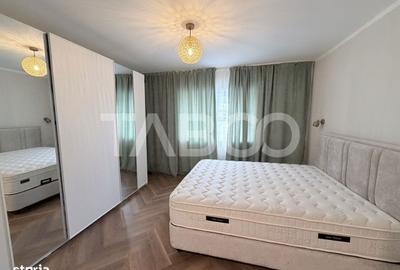 Apartament cu 3 camere decomandat în Cristian - 1