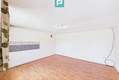 Casă cu 5 camere cu Teren 745 Mp în Vladimirescu - 8