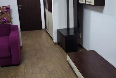 Inchiriere Garsoniera - zona Obor Metrou - 2