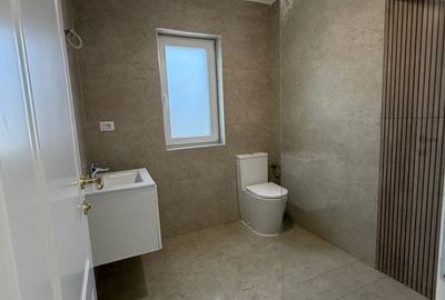 Casă cu 4 camere în Valea Adâncă - 7