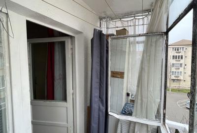 Apartament cu 2 camere decomandat în Girocului - 3