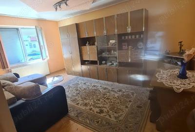 Apartament de vanzare 70mp in Ludus Jud Mures 75 000 euro - 1